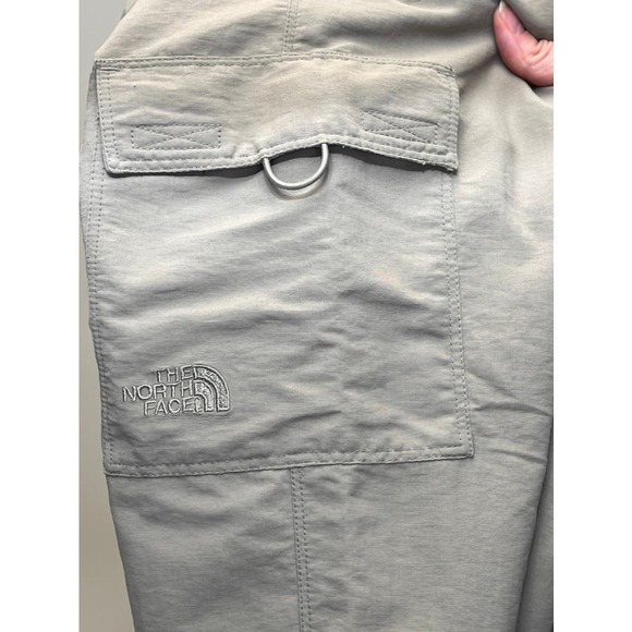 North Face Women 6 Mid Rise Khaki Athletic Casual Cropped Capri Pants - Picture 4 of 10